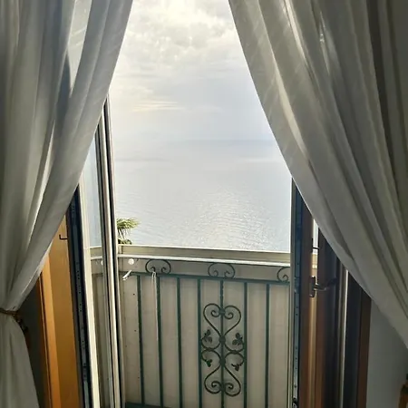 Hermosa Costiera Amalfitana אמאלפי